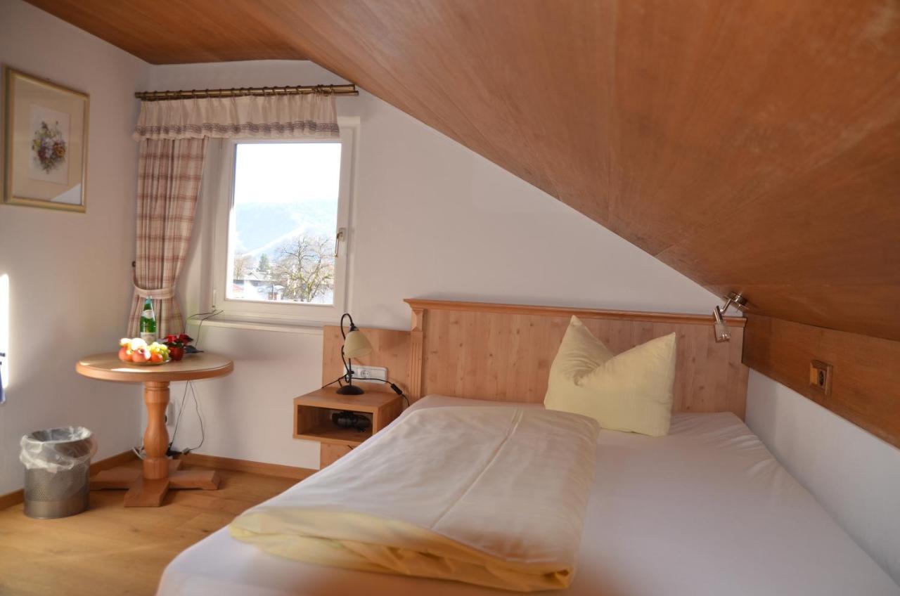 Gaestehaus Maria Garmisch-Partenkirchen Exterior photo