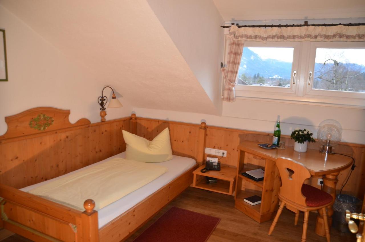Gaestehaus Maria Garmisch-Partenkirchen Exterior photo